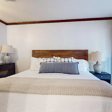 Mammoth Estates Condo - Near Village At Mammoth & Pet Friendly